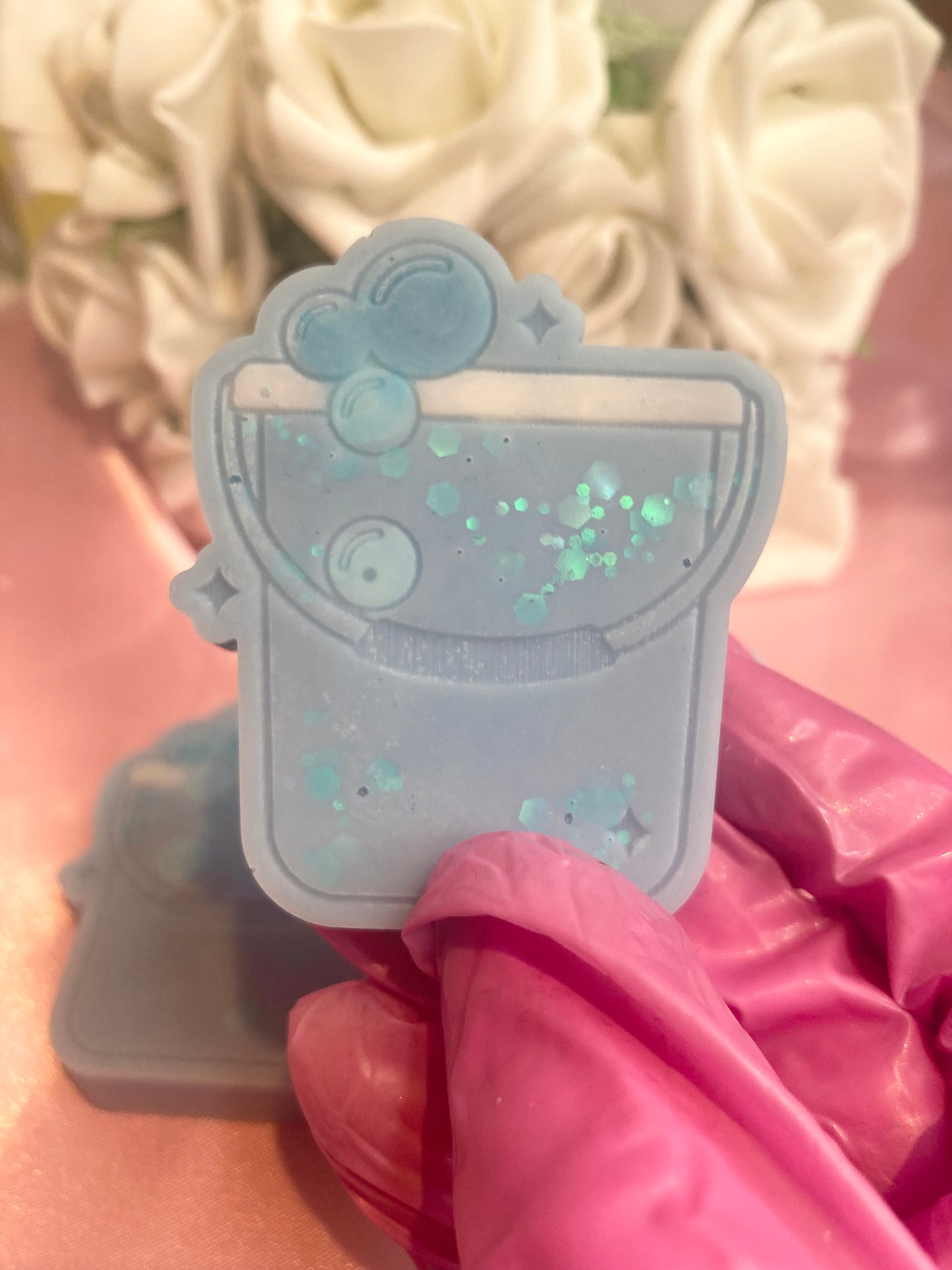 Cleaning bucket wax melt