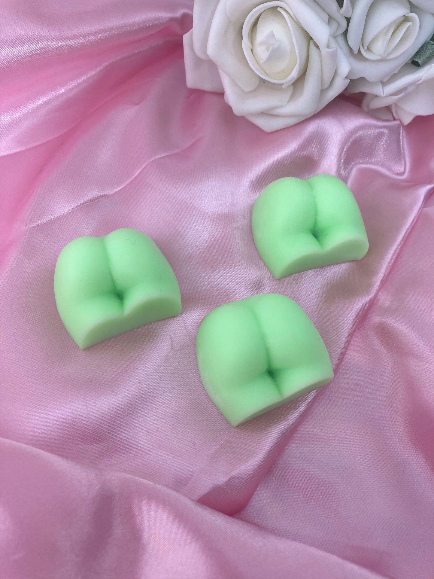 Booty Shaped naughty Wax melt