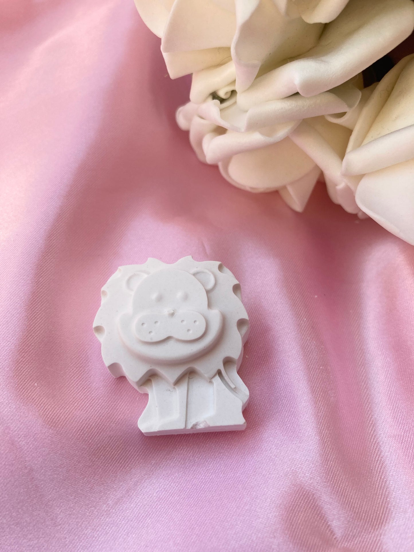 Animal themed paint your own shapes