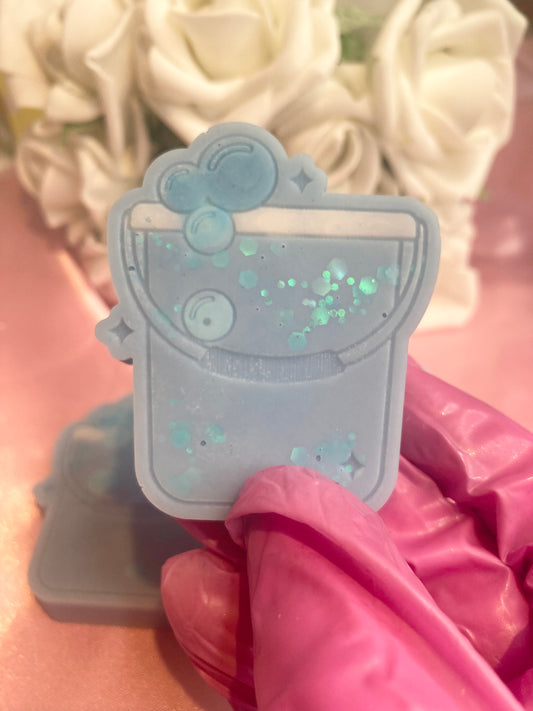Cleaning bucket  wax melt