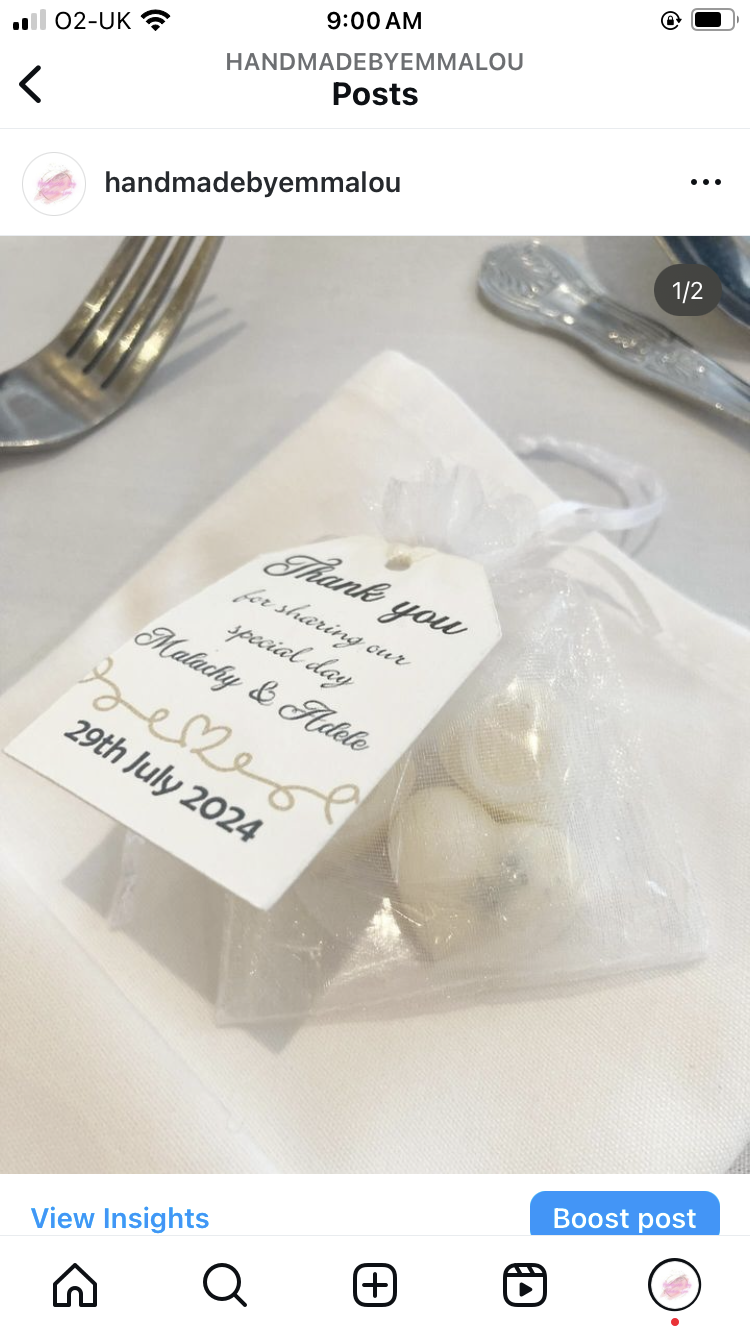 Mr & Mrs Wedding Favours
