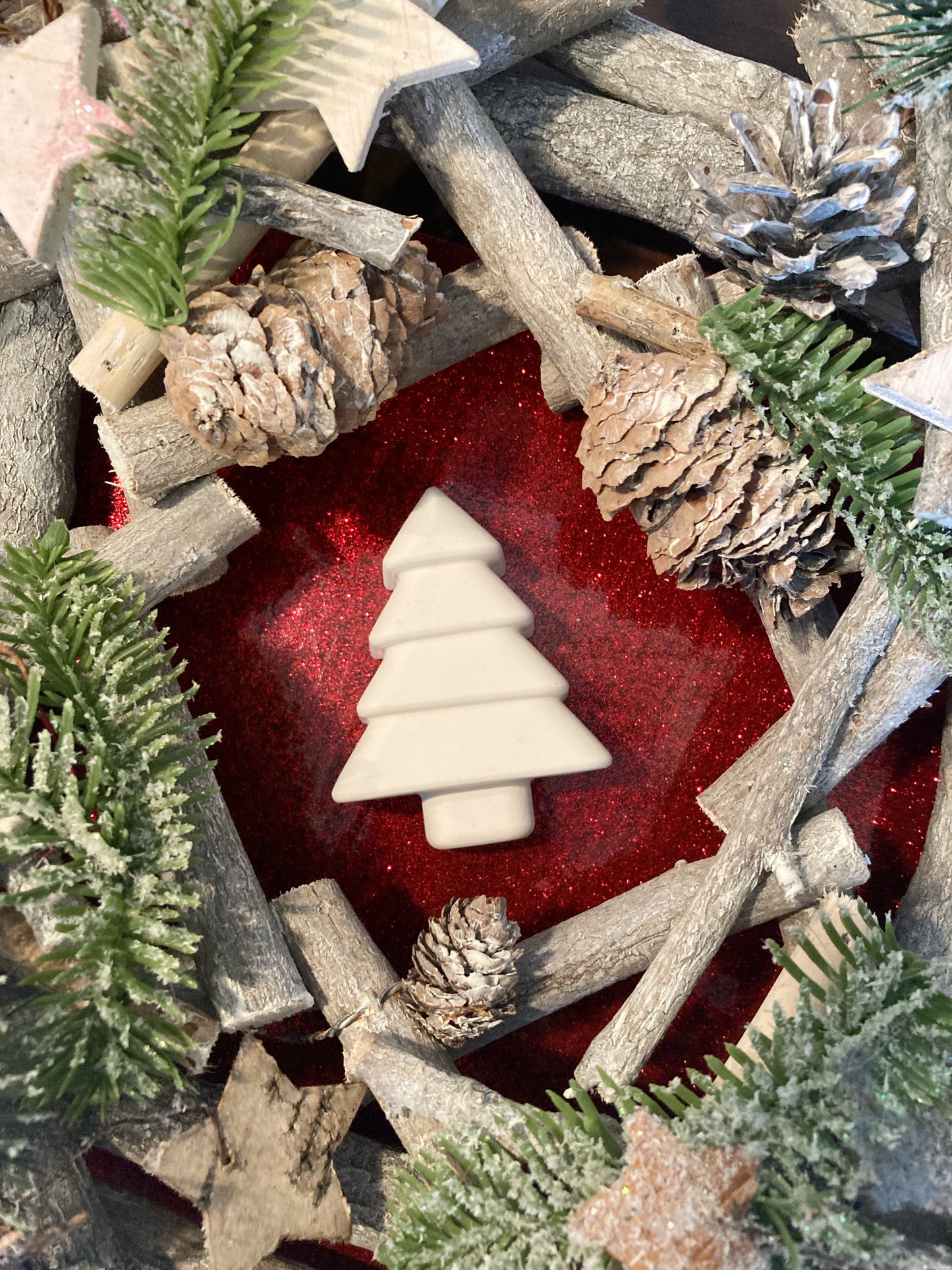 Paint your own Xmas shapes