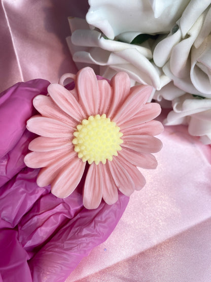 Flower shaped wax melt