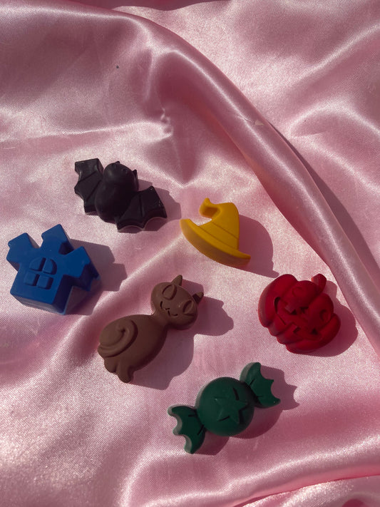 Halloween crayons