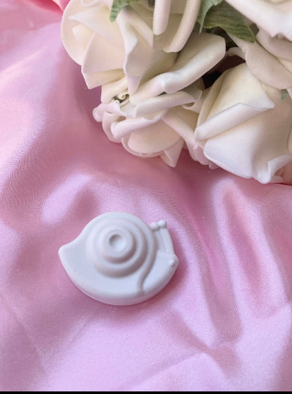 Insect themed Paint your own shapes